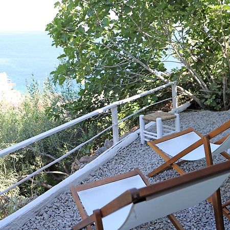 Villa Casa Vacanze Lorenzo à Malfa  Extérieur photo