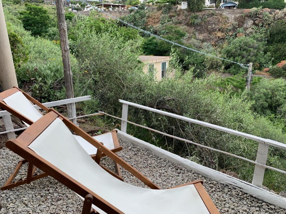 Villa Casa Vacanze Lorenzo à Malfa  Extérieur photo